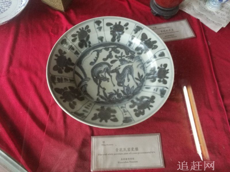 东宁要塞博物馆位于黑龙江省东宁县三岔口镇南山村北2公里的勋山上。1999年5月成立筹备处，在勋山地下要塞一个300平方米的仓库内建立了“东宁要塞陈列馆”。