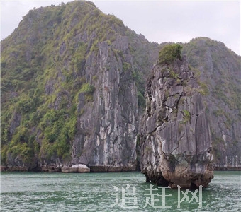 葫芦岛的母亲湖——辽西湖（宫山嘴水库，辽西的湖，辽宁的西湖）像一颗璀璨的“龙珠”镶嵌在建昌县城西南。