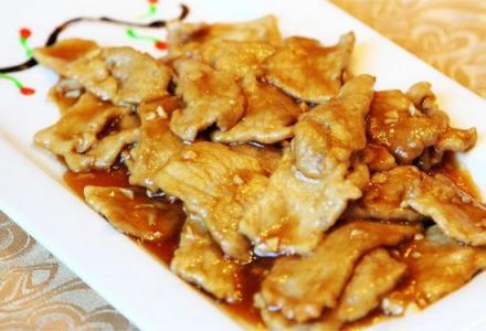 苏扬大烤是非常经典的大连老菜，名字来源于大连老天津街苏扬饭店里流传出来的大连老菜