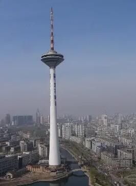 辽宁广播电视塔（英文：Liaoning Radio and TV Tower），又称辽宁彩电塔，电视塔建成于1989年9月。