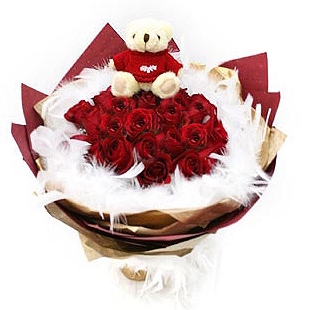 11-33朵红玫瑰送小熊 情人节预定 送女朋友鲜花