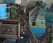 供应光伏支架生产设备太阳能光伏支架冲孔生产线