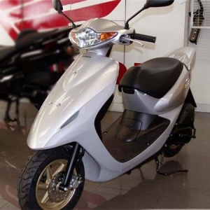 低价出售本田DIOZ4   摩托车