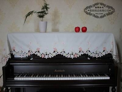 浪漫樱花绣花钢琴罩