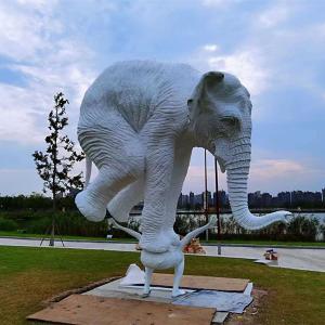 威海艺术欣赏白铜大象雕塑 铸铜定制