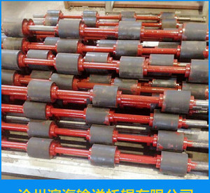 河北沧州滨海输送托辊004定做加工橡胶包胶托辊天然橡胶托辊橡胶耐磨托辊