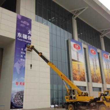 北京北京供应户外写真高空吊车安装，户外写真高空吊车安装公司