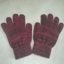 天津天津磁厚手套冬季加厚自发热手套清库价格进店产品
