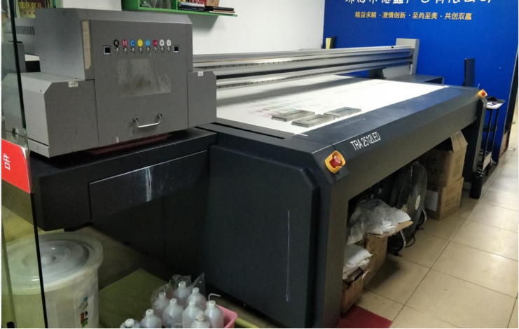 珠海UV平板打印机出售、价格、厂家供应、现货【珠海市德鑫广告有限公司】