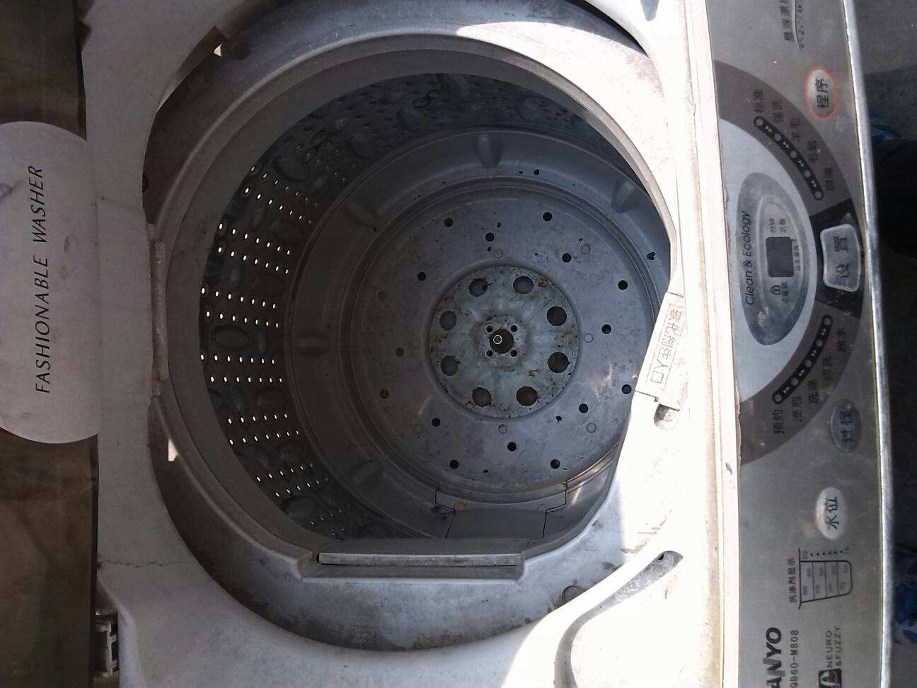 南宁小天鹅波轮洗衣机维修拆装安装不转动没有反响清洗启动不了专业服务