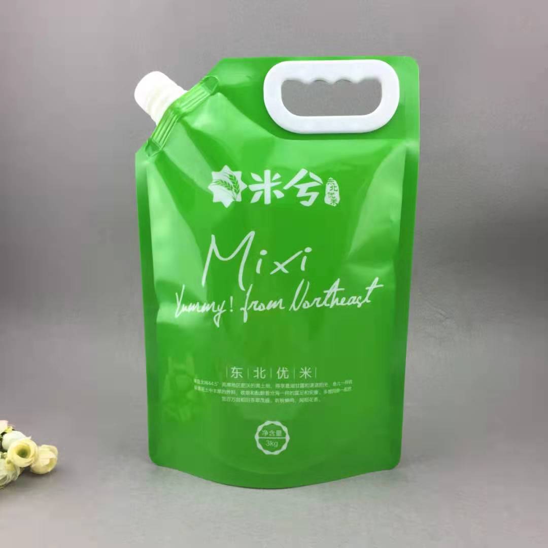 厂家专业定制生产吸嘴袋壶嘴袋 3KG大米自立吸嘴袋5KG手提包装袋
