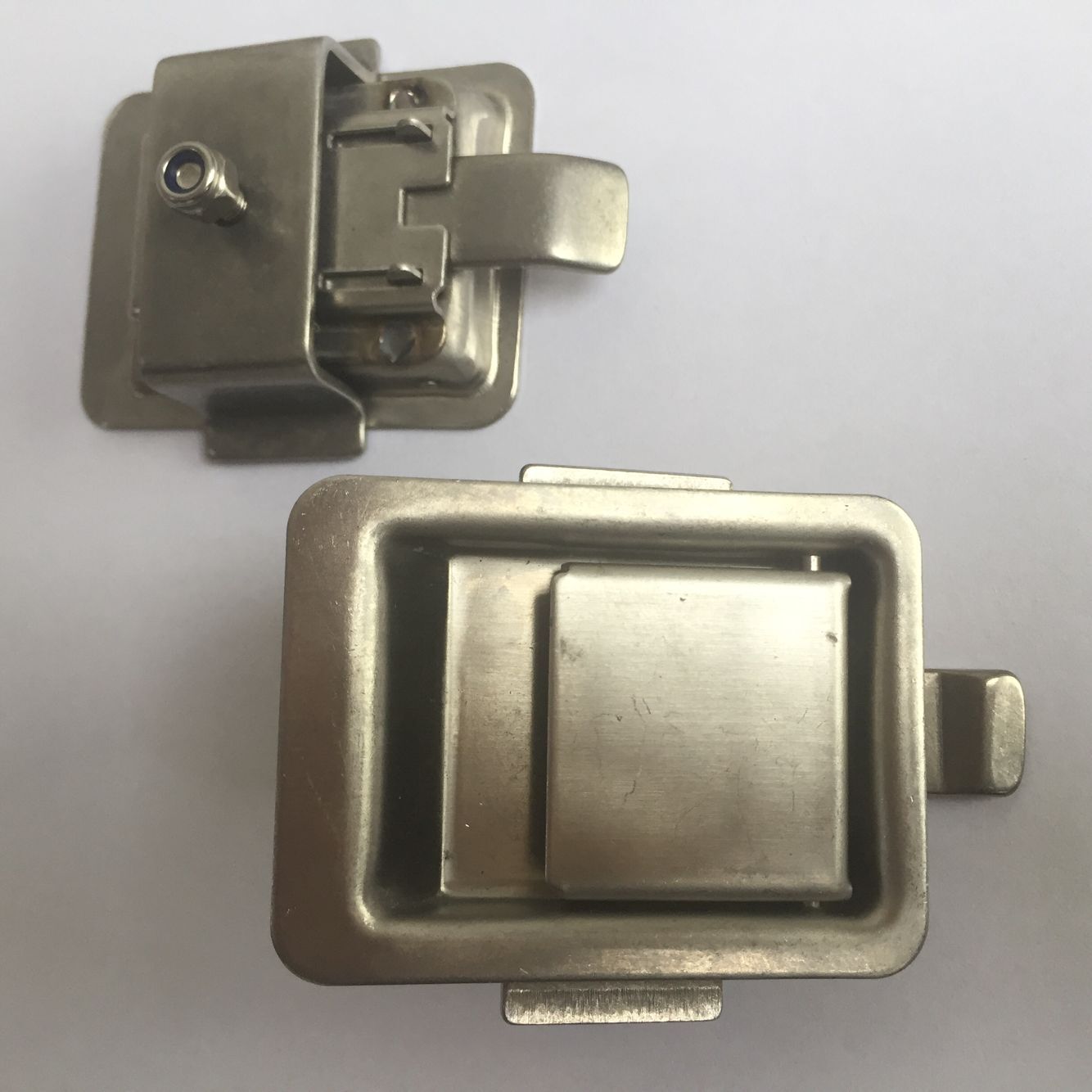 浙江友航厂家直销小工具箱锁文件柜挖手锁不锈钢材质