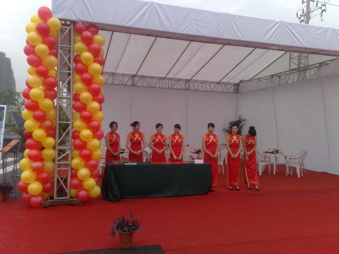供应杭州展会布置活动策划桁架舞台写真KT板PVC板喷绘拱门气球