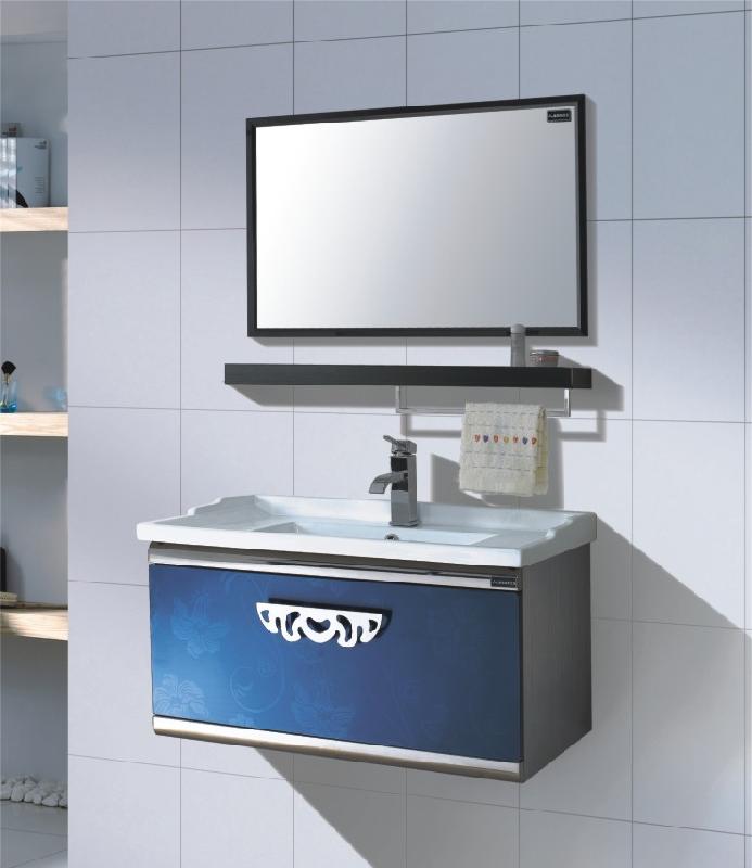供应正规厂家生产浴室柜-环洋卫浴