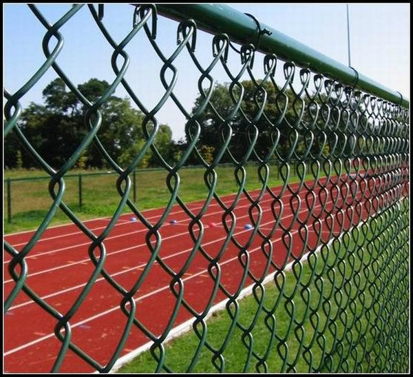 供应包头围栏网/包头体育场围栏网规格