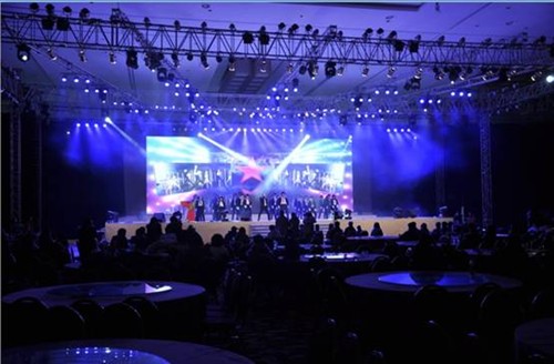 泰安LED大屏灯光音响舞台设备租赁搭建公司质量好效率高