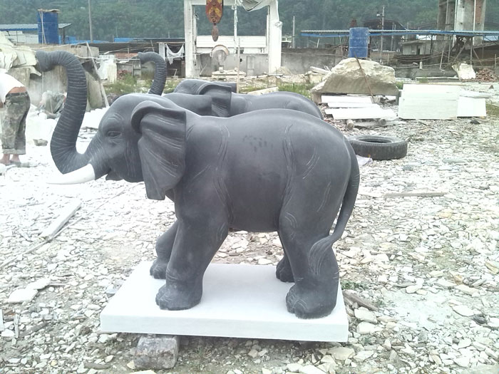 石雕大象供应厂家