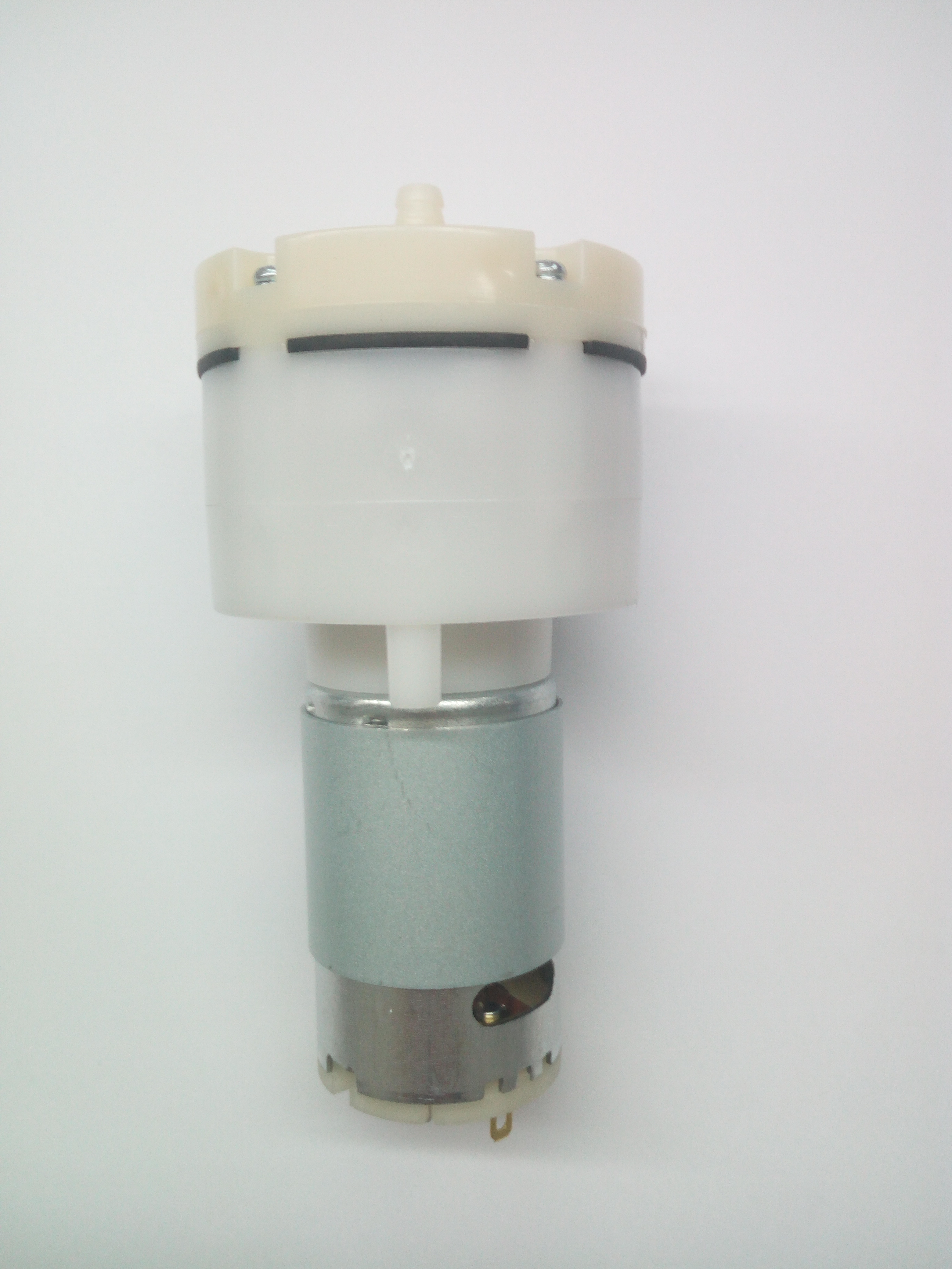 广东深圳厂家直销微型气泵 真空泵 充气泵 吸气泵 隔膜泵