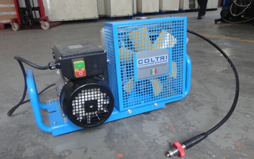 意大利科尔奇原装，高压空气打气机，压缩空气填充泵 MCH6/ET科尔奇呼吸器充气泵