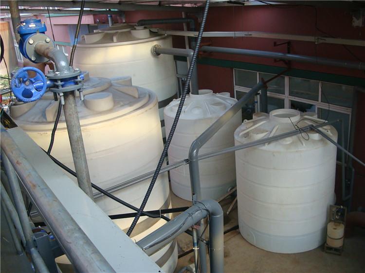 供应200L塑料水槽价格工业用塑料水槽PE酸碱水槽