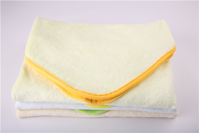 <-><->供应婴儿专用竹纤维抱毯儿童毛巾被舒适柔然