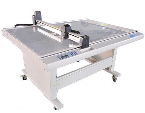 奥科厂家供应压模刀模绘图机价格最低的刀模绘图机