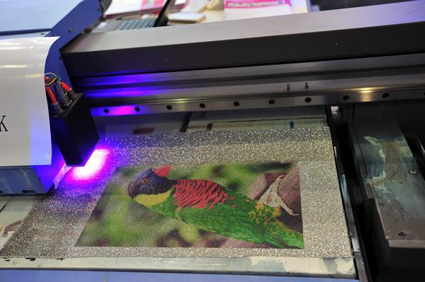 UV平板喷绘机墨水