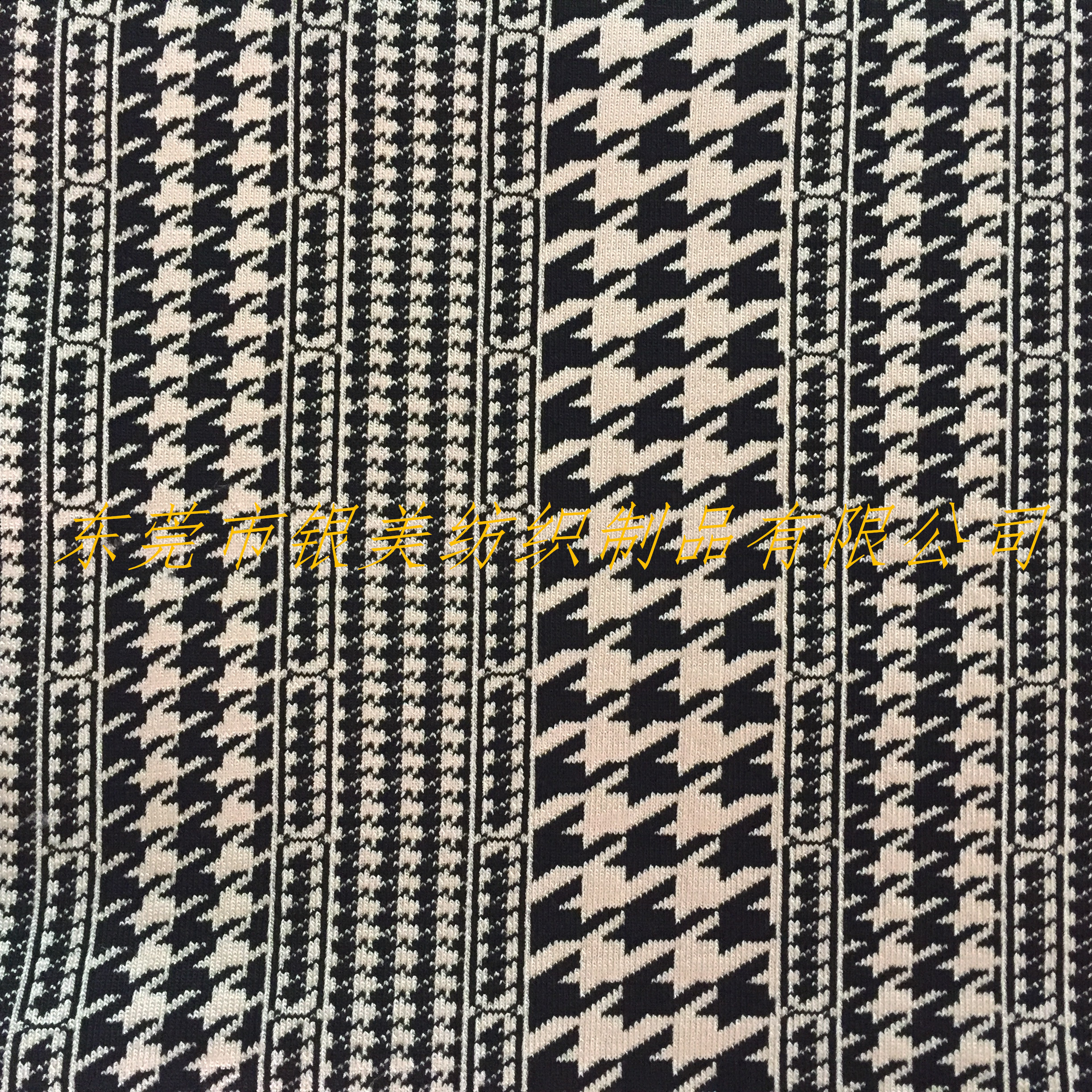 广东广东供应用于服装用布|时装面料的供应人造丝提花罗纹布/人造丝面料