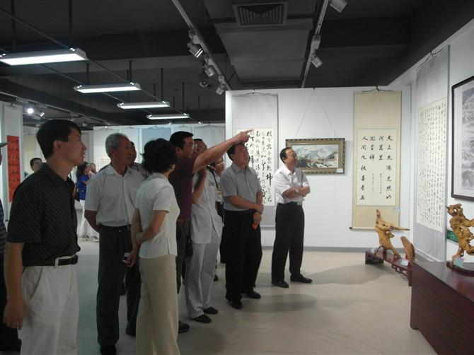 供应野儒68米国画长卷 北京百里山水画廊 坚持绿色经营