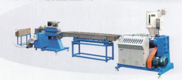 生产效率高供应广东棉签棒挤出生产线糖棒挤出机生产效率高