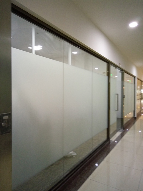 <-><->上海公司玻璃贴膜 上海办公室贴膜