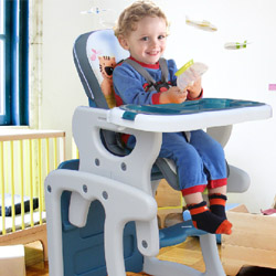 供应用于木质的儿童用餐椅