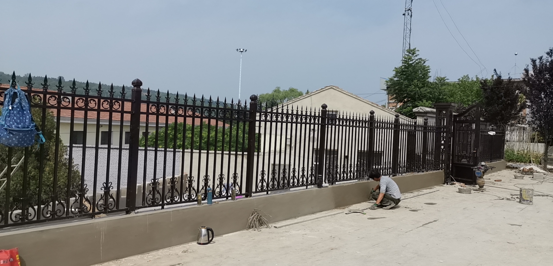 铝艺护栏批发 小区围墙栅栏别墅铝合金围栏阳台护栏厂家